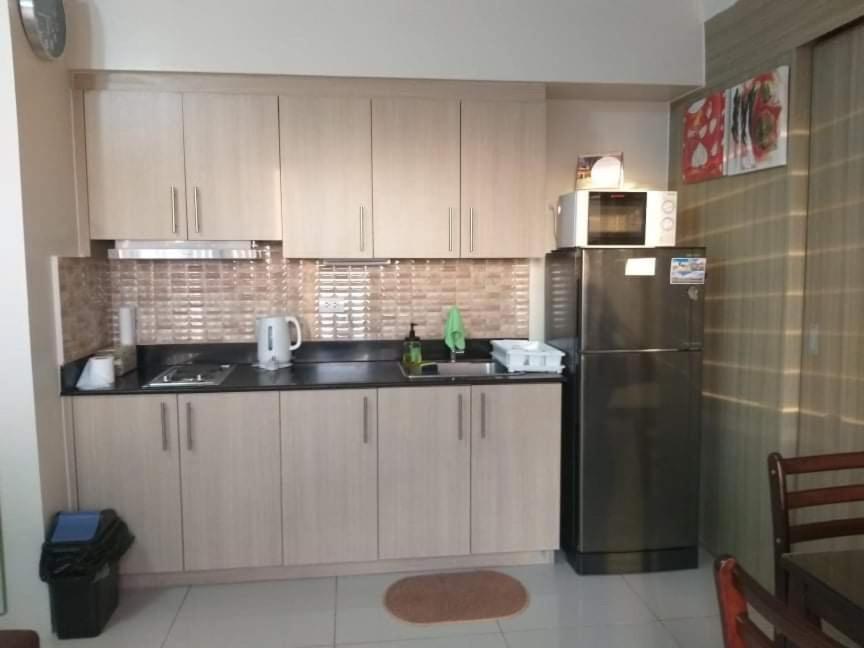 De Luxe, Standard And Studio Suites -The Breeze Residences-Close To Airport,Mall Of Asia, Us Embassy Manilla Buitenkant foto
