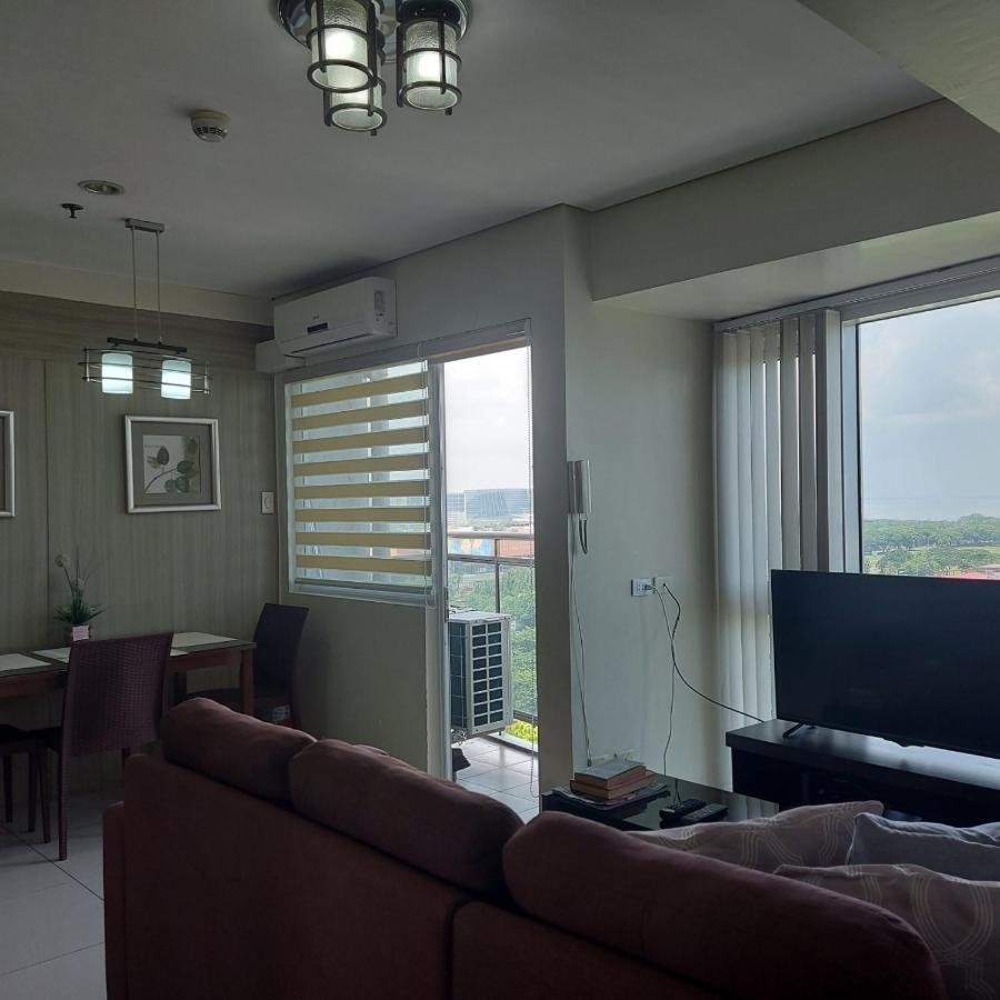 De Luxe, Standard And Studio Suites -The Breeze Residences-Close To Airport,Mall Of Asia, Us Embassy Manilla Buitenkant foto