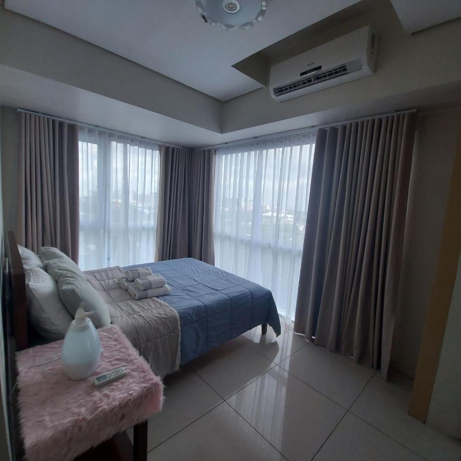 De Luxe, Standard And Studio Suites -The Breeze Residences-Close To Airport,Mall Of Asia, Us Embassy Manilla Buitenkant foto